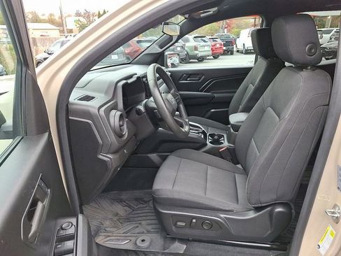 Certified 2023 Chevrolet Colorado Trail Boss w/ Advanced Trailering Package image 13