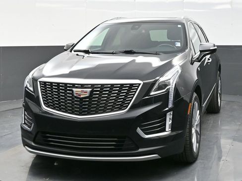 Certified 2024 Cadillac XT5 Premium Luxury image 2