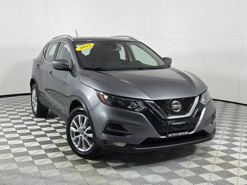 Used 2022 Nissan Rogue Sport SV AWD/4WD image 2