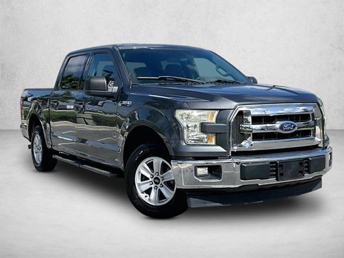 Used 2017 Ford F150 XLT RWD image 12