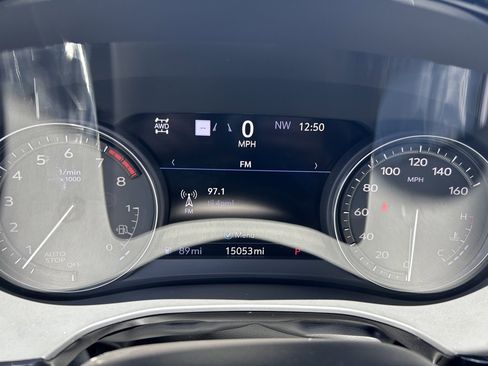 Used 2024 Cadillac XT6 Sport w/ Technology Package image 28