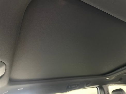 New 2026 Chrysler Pacifica Limited w/ S Appearance Package image 31