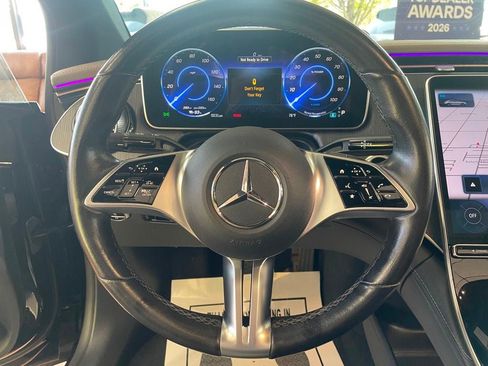 Used 2023 Mercedes-Benz EQE 500 4MATIC Sedan image 23
