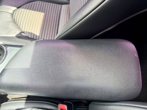 Used 2018 Toyota Camry SE w/ Audio Package FWD image 40