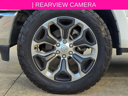 Used 2019 RAM 1500 Limited AWD/4WD image 11