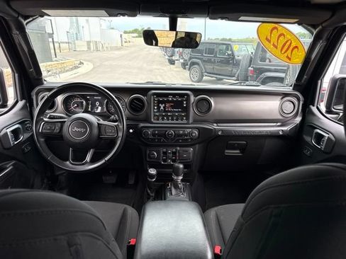 Used 2022 Jeep Wrangler Unlimited Sport AWD/4WD image 14