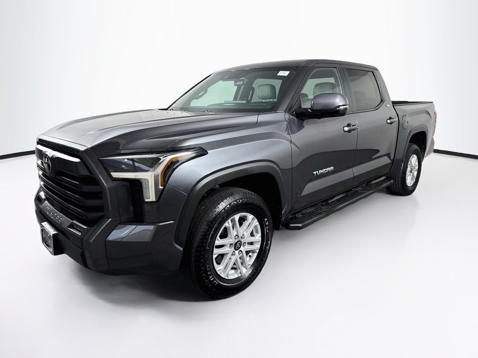 Used 2026 Toyota Tundra SR5 w/ SR5 Premium Package AWD/4WD image 3