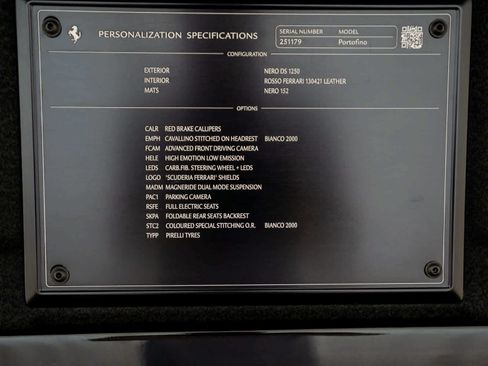 Used 2020 Ferrari Portofino RWD image 32
