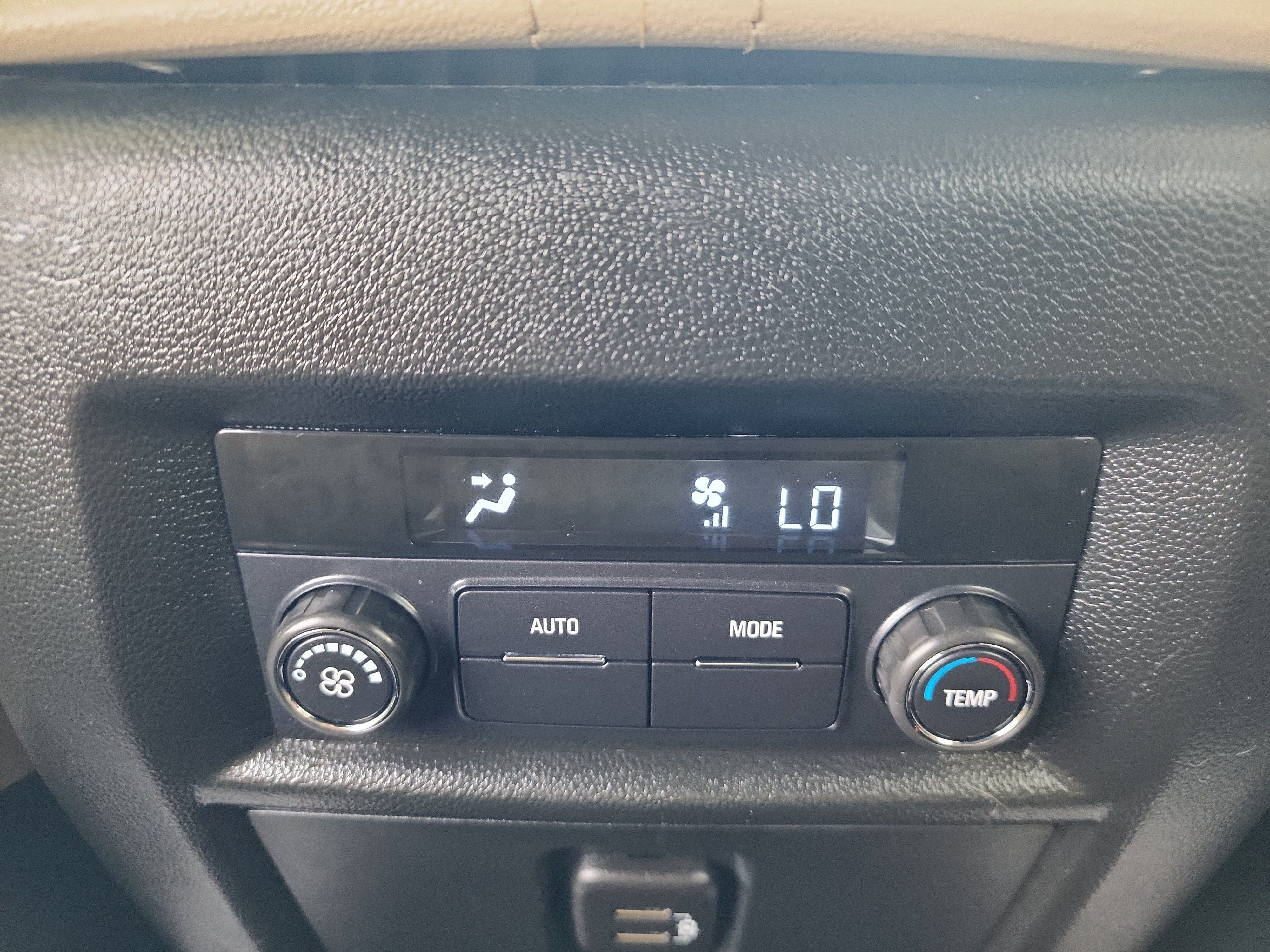 Certified 2023 Chevrolet Traverse LS AWD/4WD image 23