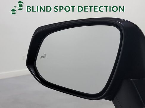 Used 2019 Toyota RAV4 Limited image 11