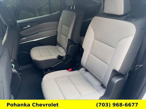 Certified 2025 Chevrolet Traverse LT w/ Driver Confidence Package AWD/4WD image 25