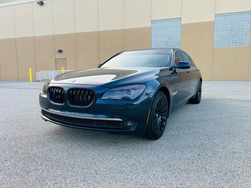 Used 2011 BMW ALPINA B7 xDrive image 8