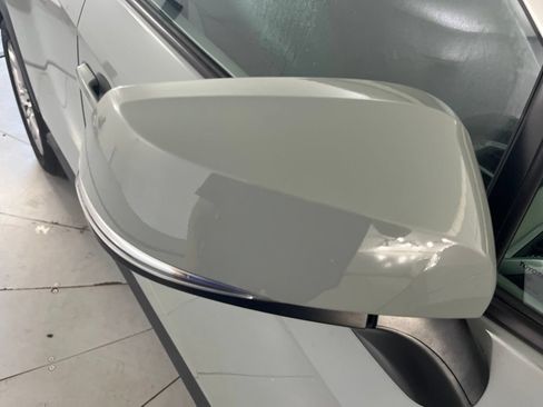 Used 2022 Toyota RAV4 XLE Premium AWD/4WD image 50