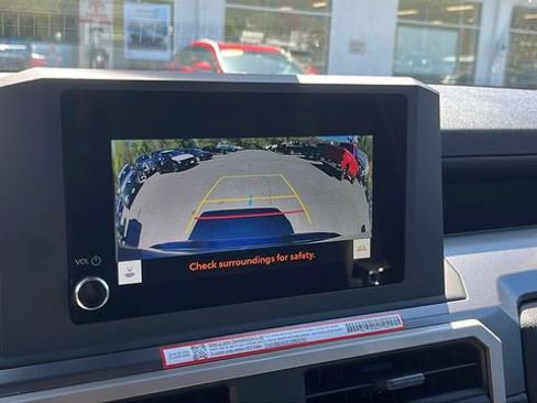 New 2026 Toyota Tacoma TRD Off-Road AWD/4WD image 13