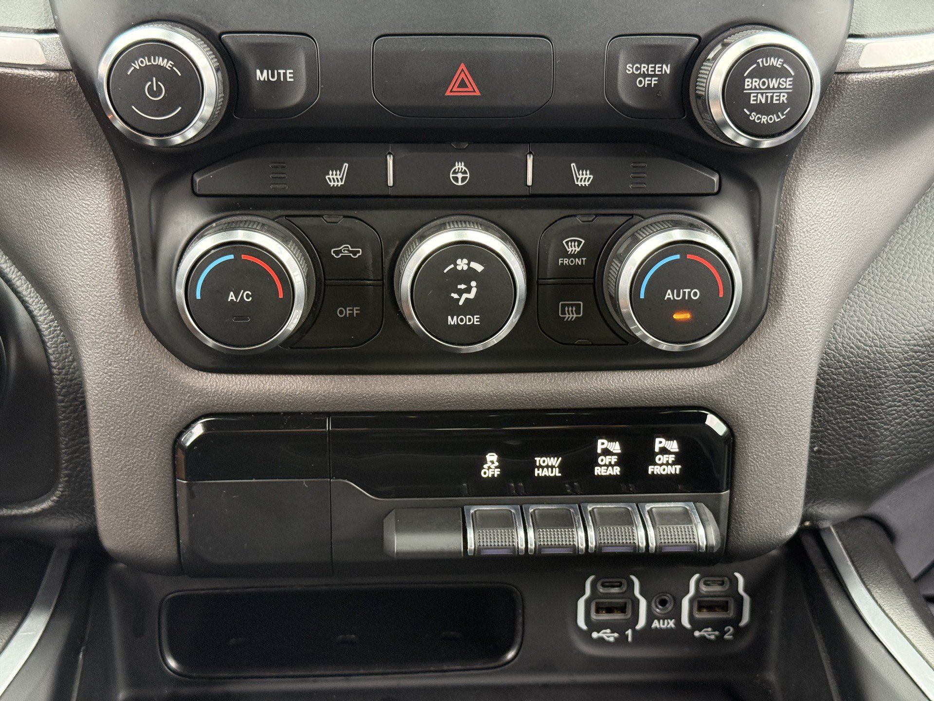 Used 2021 RAM 1500 Big Horn AWD/4WD image 16