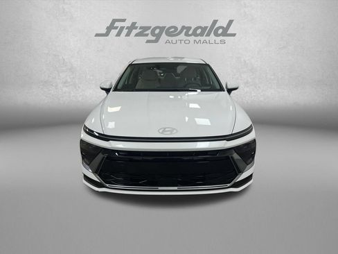 Used 2025 Hyundai Sonata SE FWD image 9