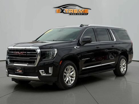 Used 2022 GMC Yukon XL SLT w/ SLT Premium Package AWD/4WD image 2