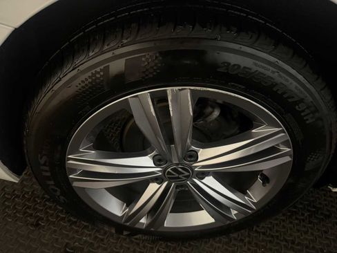 Certified 2023 Volkswagen Jetta SE image 13