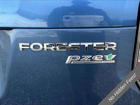 Used 2016 Subaru Forester 2.5i Limited AWD/4WD image 8