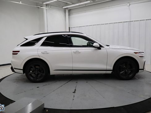 Used 2026 Genesis GV70 3.5T Sport Prestige image 2