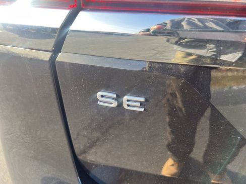 New 2026 Volkswagen Atlas SE image 9