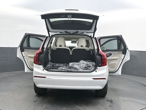 New 2026 Volvo XC90 B6 Ultra w/ Protection Package Premier image 34