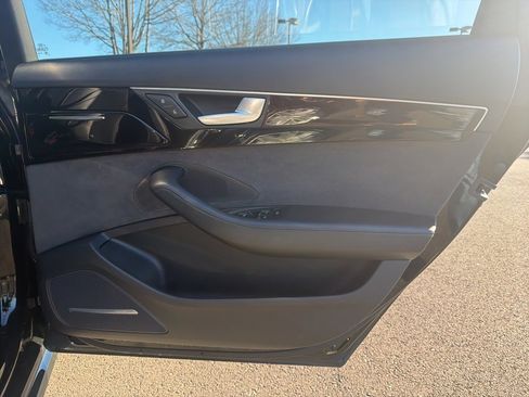 Used 2017 Audi A8 L 3.0T w/ Executive Package image 22