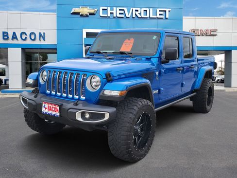 Used 2020 Jeep Gladiator Overland image 1