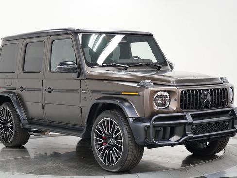 Used 2026 Mercedes-Benz G 63 AMG 4MATIC image 3
