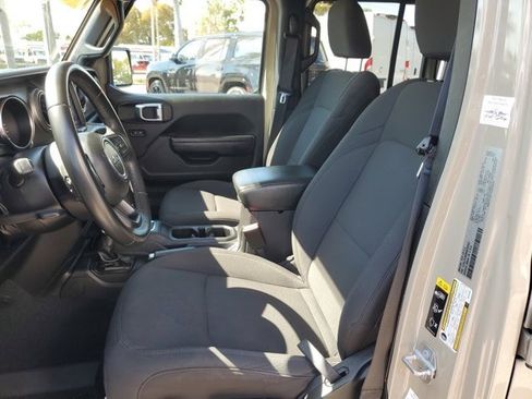Certified 2022 Jeep Wrangler Unlimited Sport image 21