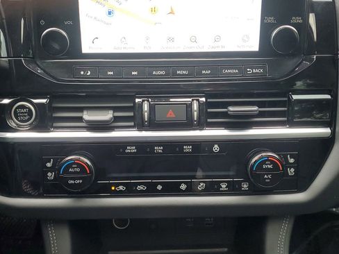 Used 2023 Nissan Pathfinder Platinum w/ Cargo Package image 33