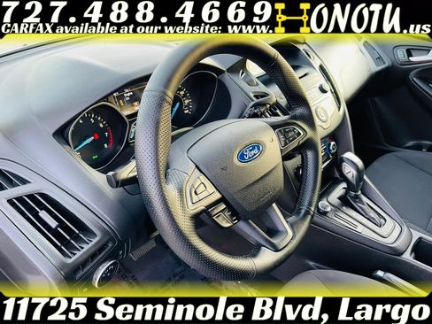 Used 2016 Ford Focus SE FWD image 32