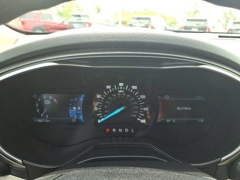 Certified 2020 Ford Fusion SE FWD image 16