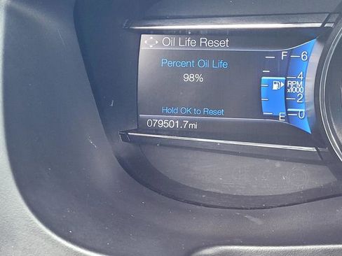 Certified 2019 Ford Explorer XLT w/ Equipment Group 202A FWD image 22