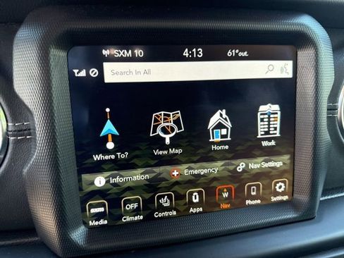 Used 2023 Jeep Wrangler Unlimited Sahara AWD/4WD image 7