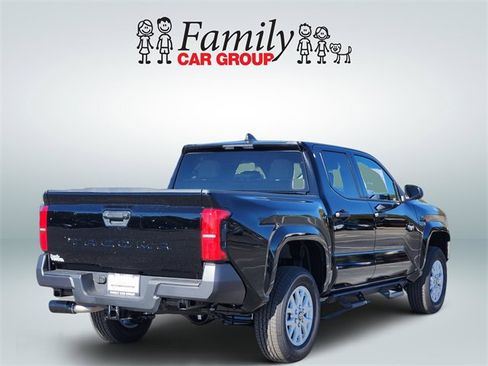 New 2026 Toyota Tacoma SR image 4