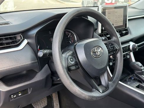 Certified 2024 Toyota RAV4 XLE image 22
