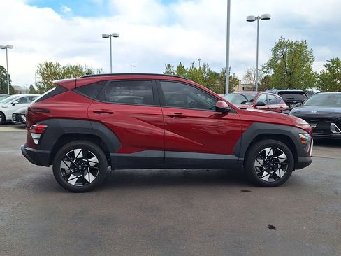 Certified 2024 Hyundai Kona SEL AWD/4WD image 2