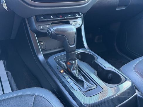 Used 2017 Chevrolet Colorado Z71 image 20