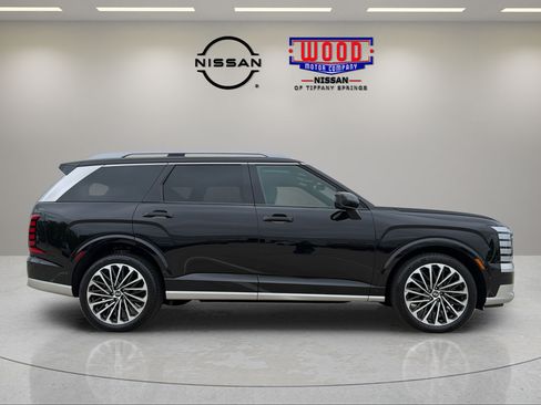 Used 2026 Hyundai Palisade Calligraphy AWD/4WD image 2