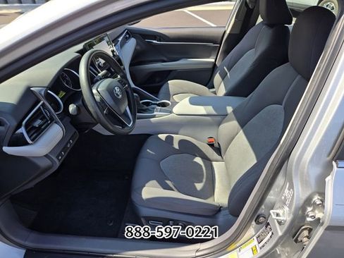 Used 2024 Toyota Camry LE FWD image 10