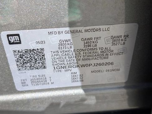 Used 2023 Chevrolet Traverse LT FWD image 29