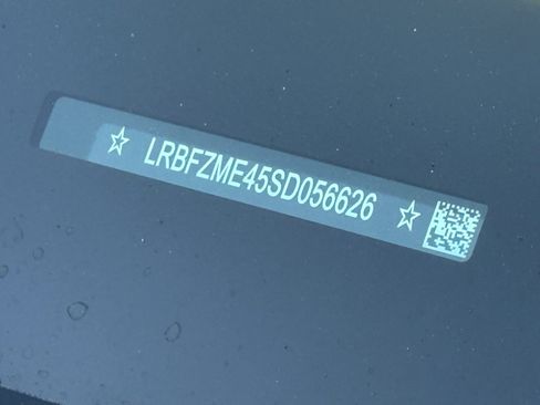 Used 2025 Buick Envision Avenir image 8