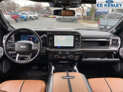 Used 2024 Ford F250 Platinum image 9