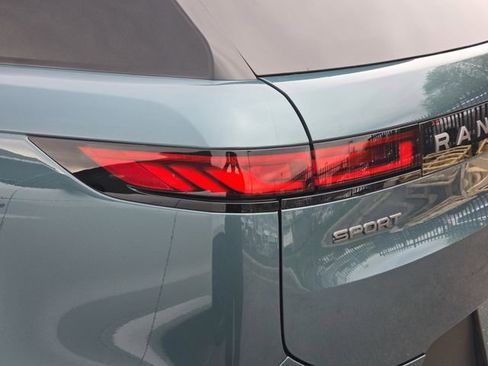 New 2026 Land Rover Range Rover Sport SE AWD/4WD image 23