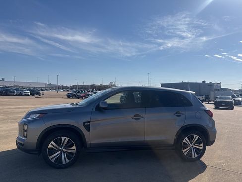 Used 2023 Mitsubishi Outlander Sport ES image 11