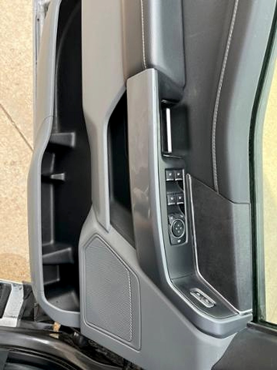 Used 2024 Ford F150 XLT AWD/4WD image 11