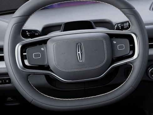 New 2027 Lincoln Navigator Reserve AWD/4WD image 12
