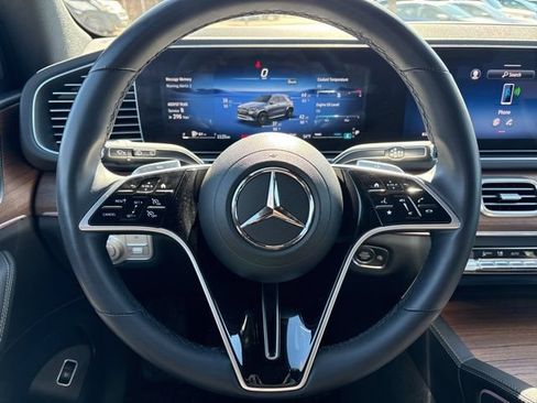 Used 2025 Mercedes-Benz GLE 350 4MATIC image 5