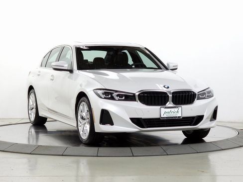 Used 2025 BMW 330i xDrive Sedan w/ Convenience Package image 1